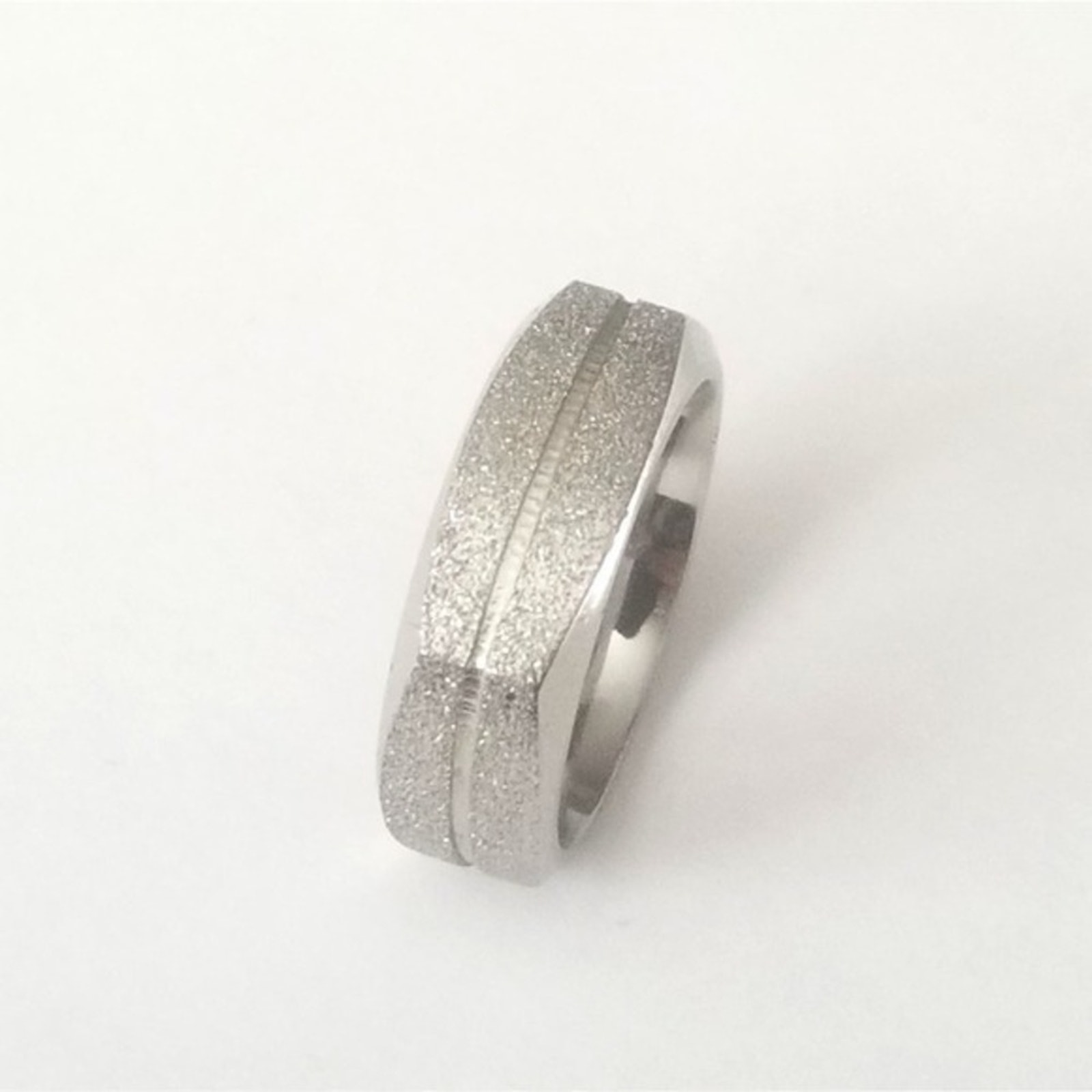 New Stainless Steel Ring/Band Size 7